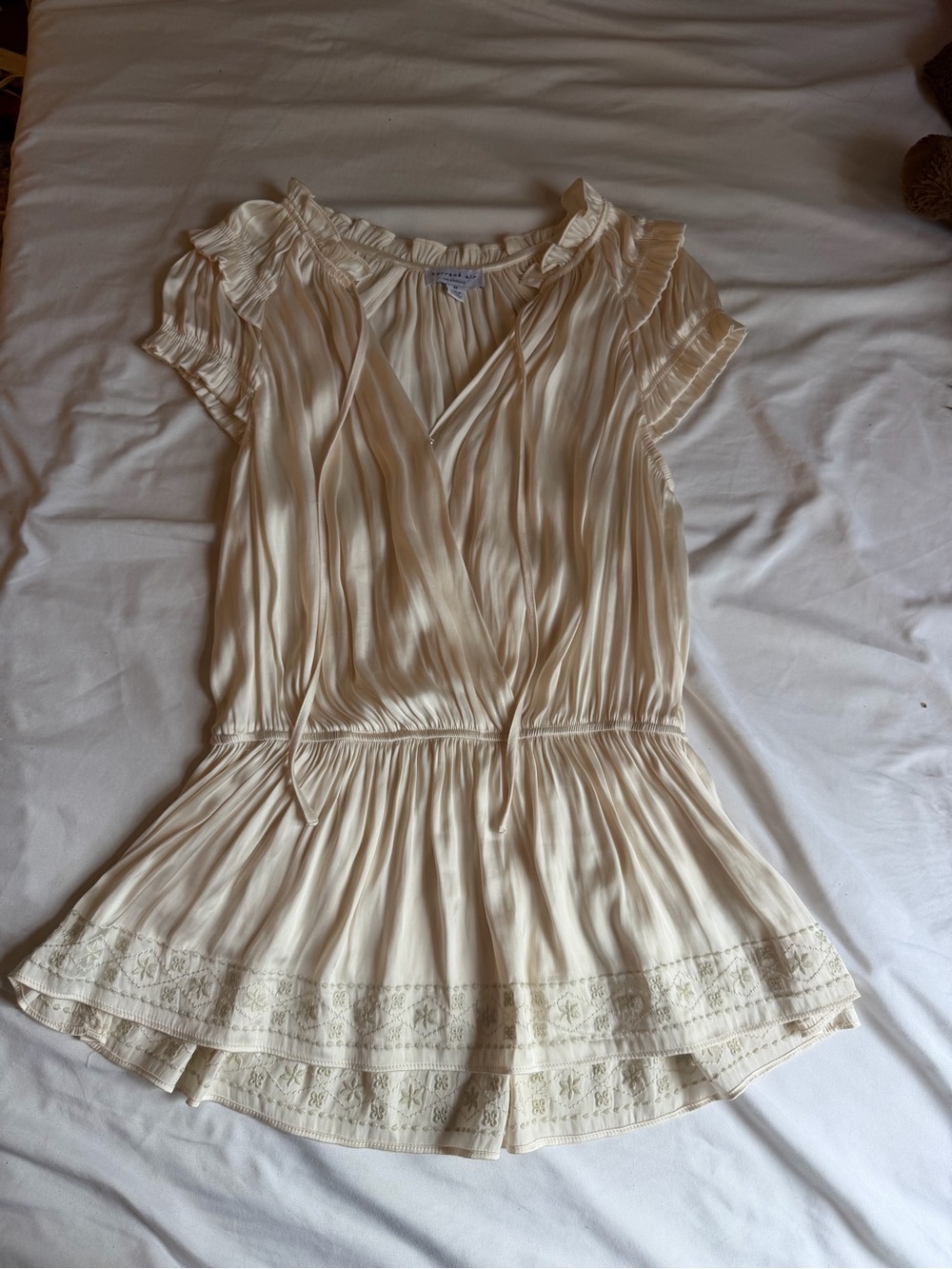 Current air ecru satin ruffle sleeve tie v-neck embroidered boho peplum blouse